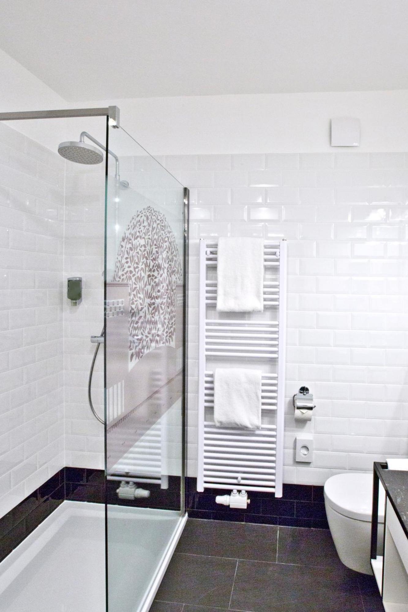 Mercure Secession Hotel 4*