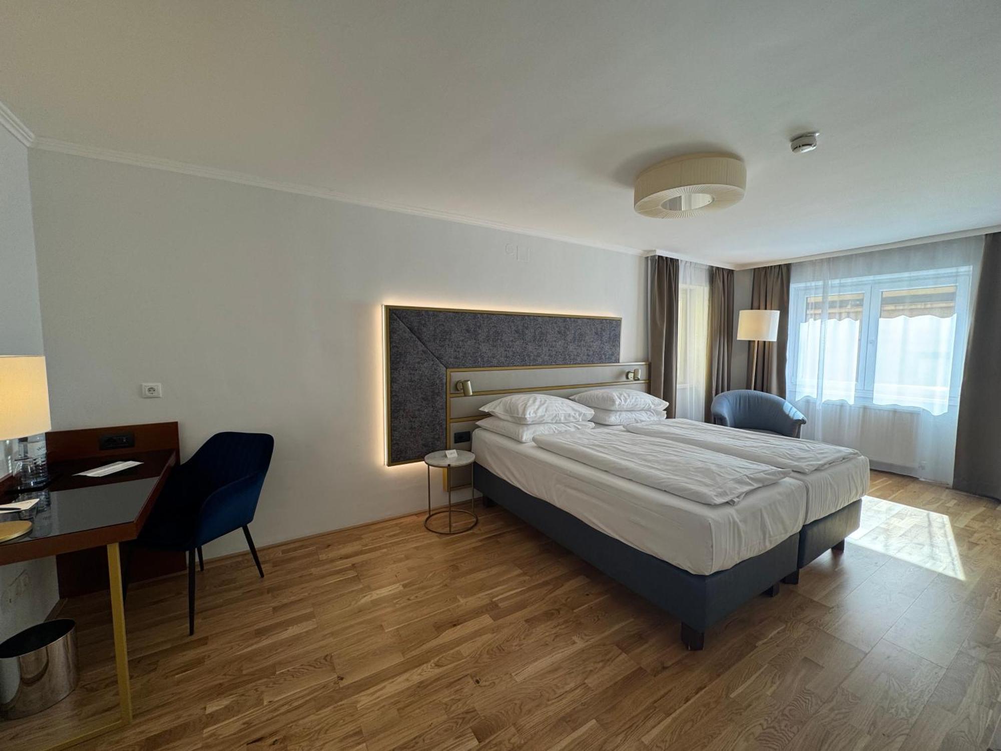 Mercure Secession 4*
